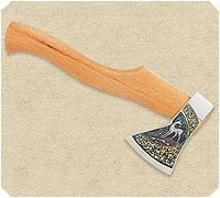 Топорик золоченый с резной рукоятью  : фото 2